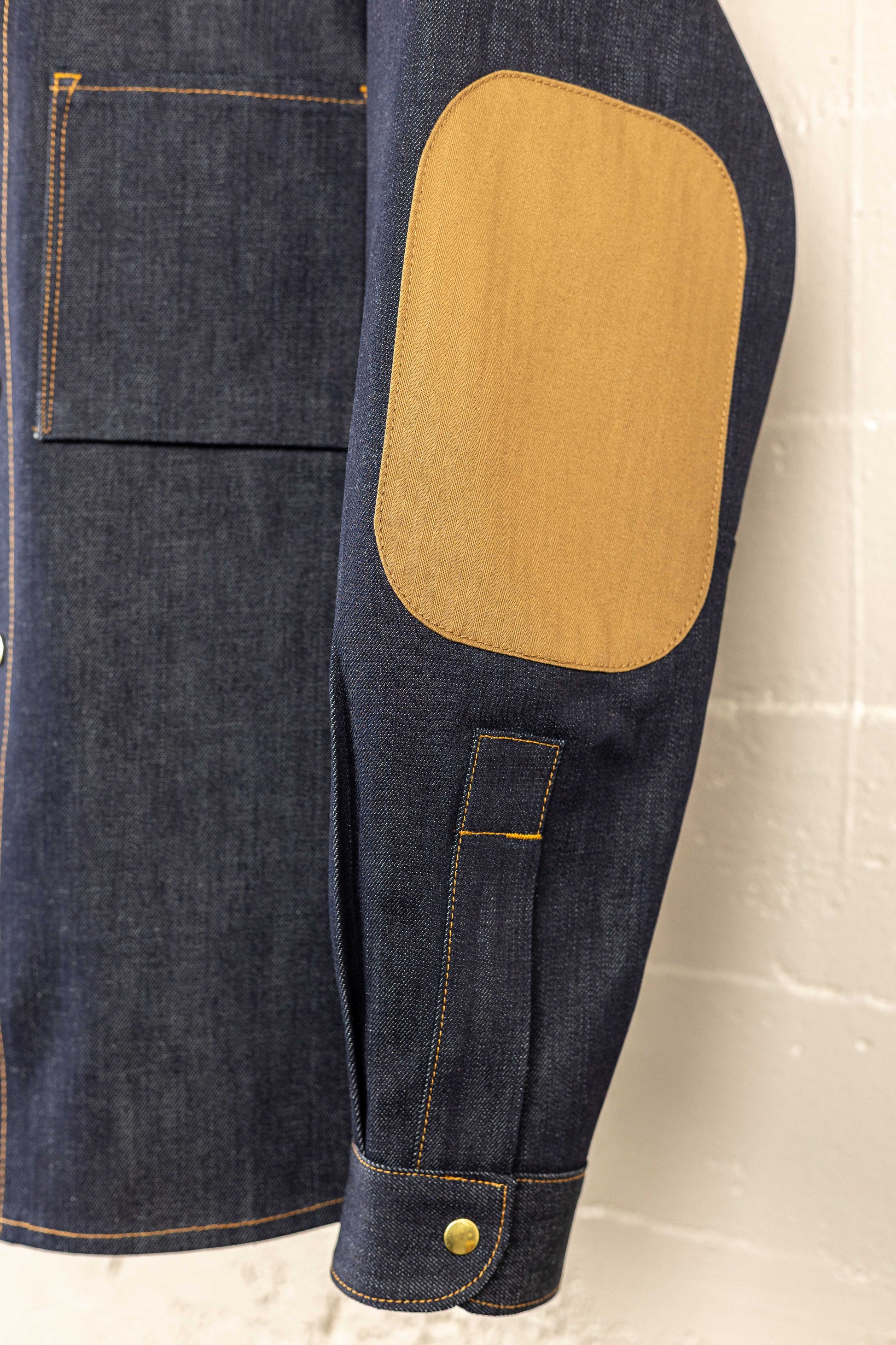 Overshirt in Cone Denim - Dillon Montara