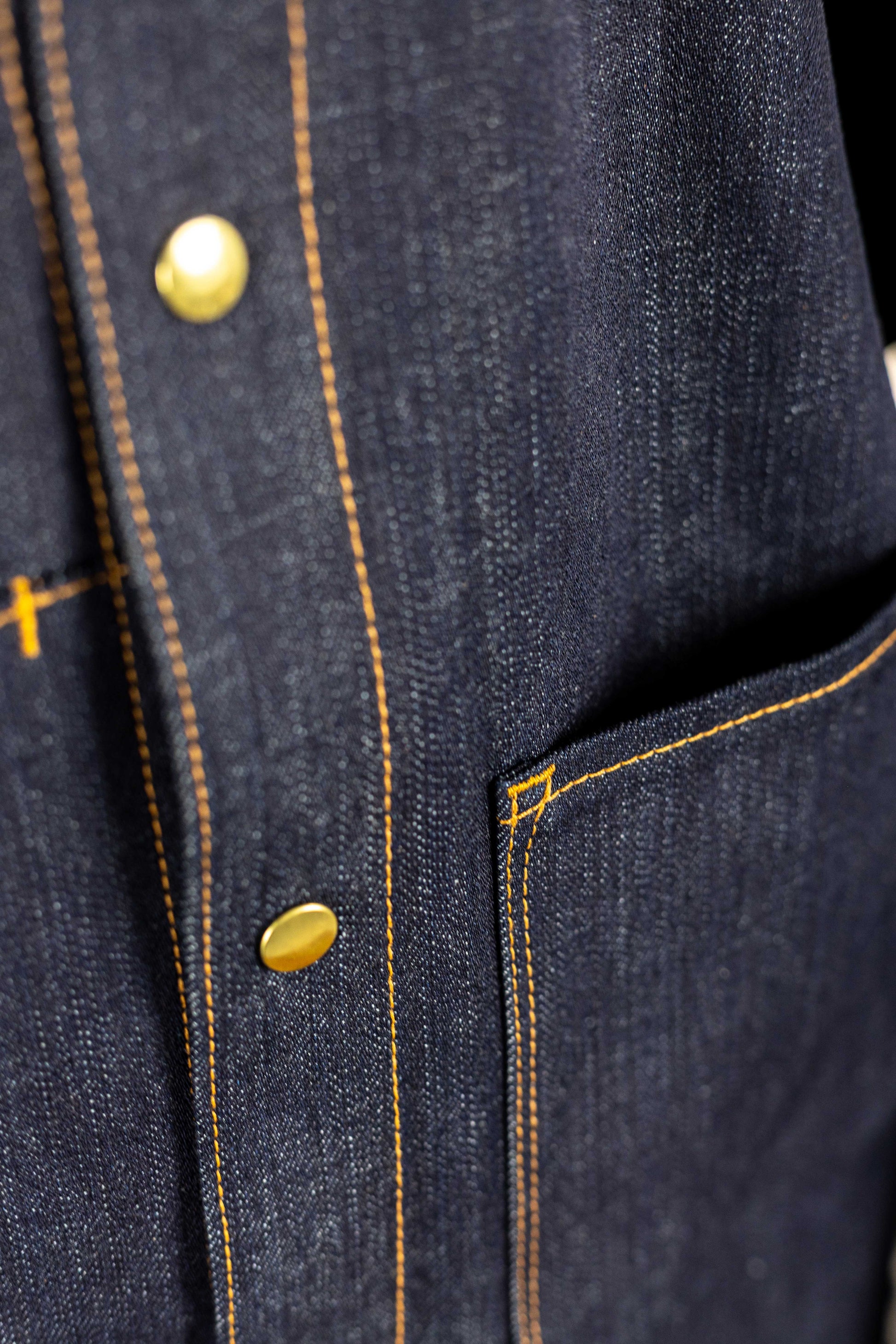 Overshirt in Cone Denim - Dillon Montara